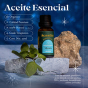 Aceite esencial de menta en envase de vidrio, ideal para un alivio refrescante en momentos de fatiga.