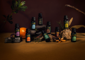 Poderosos ingredientes naturales, cuidadosamente cosechados, extraídos y destilados para relajar tu cuerpo, mente y espíritu.
