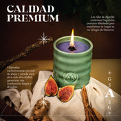 Detalle del diseño de la vela Santal Figue 515, con una mezcla única de aromas frutales y especiados en un elegante envase.